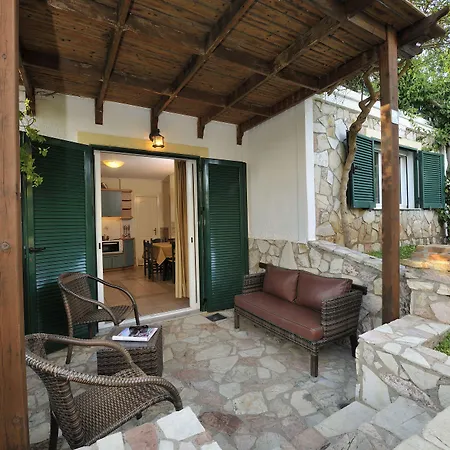 Paris Village Aparthotel 4*