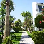 Paris Village Hráni
