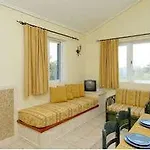Apartmanhotel Paris Village Hráni
