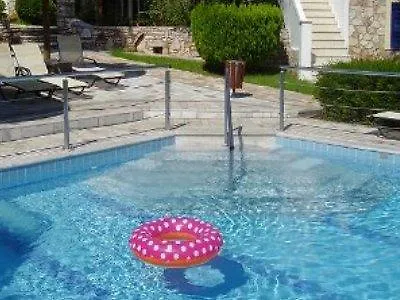 Paris Village 4*