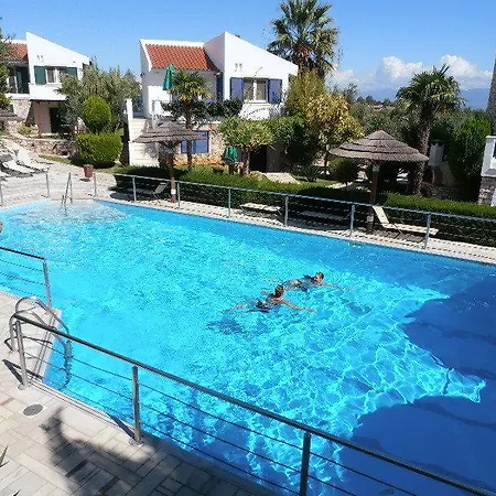 Paris Village Apartmanhotel