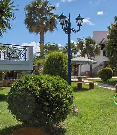 Paris Village Apartahotel 4*