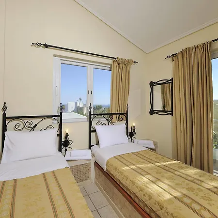 Apartmanhotel Paris Village Hráni