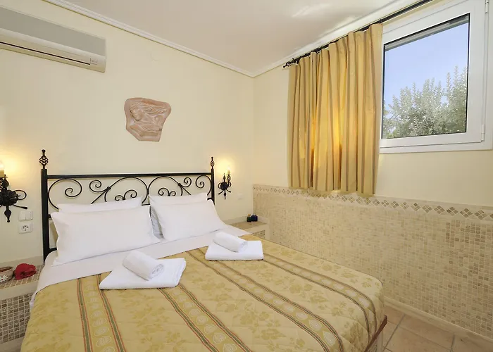 Paris Village Aparthotel