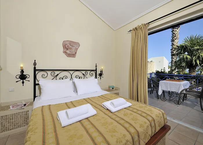 Aparthotel Paris Village