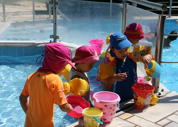 Aparthotel Paris Village