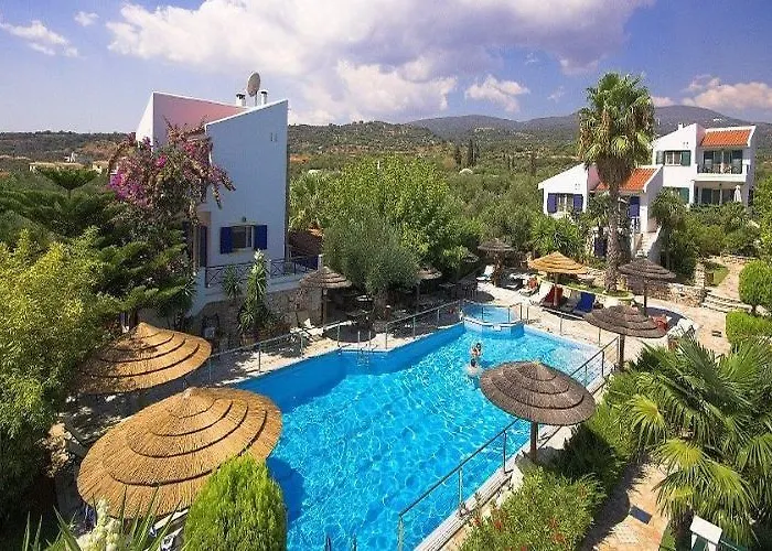 Ξενοδοχείο με διαμερίσματα Paris Village 4*