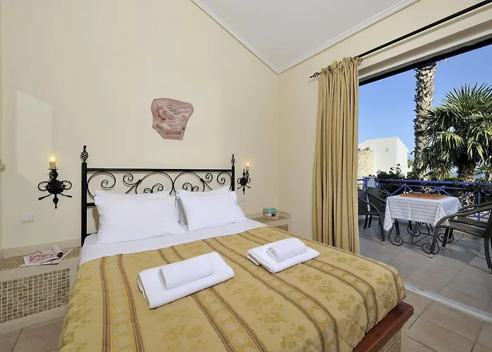 Aparthotel Paris Village